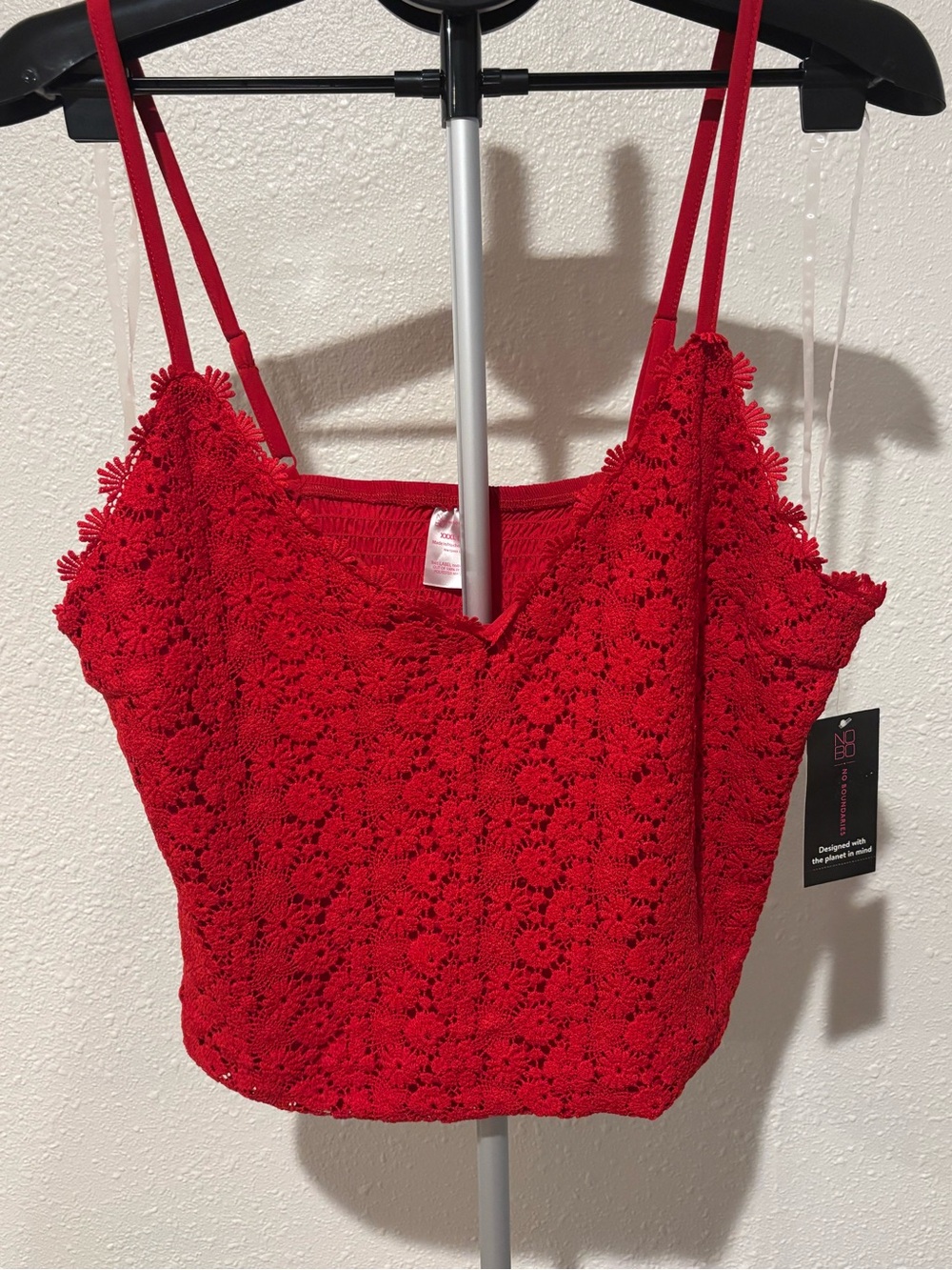 No Boundaries Red Floral Crochet Crop Tank 3XL
